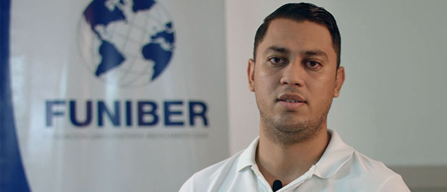Opinión de Dannys Torres, alumno hondureño becado por FUNIBER